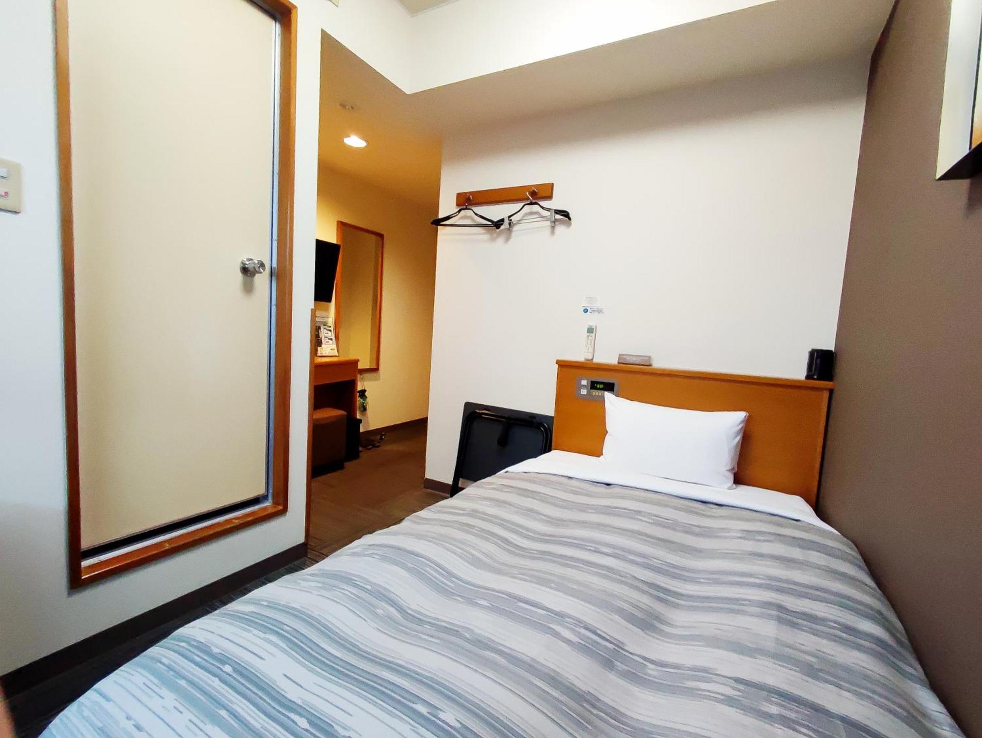 Hotel Route-Inn Court Azumino Toyoshina Ekiminami Екстериор снимка